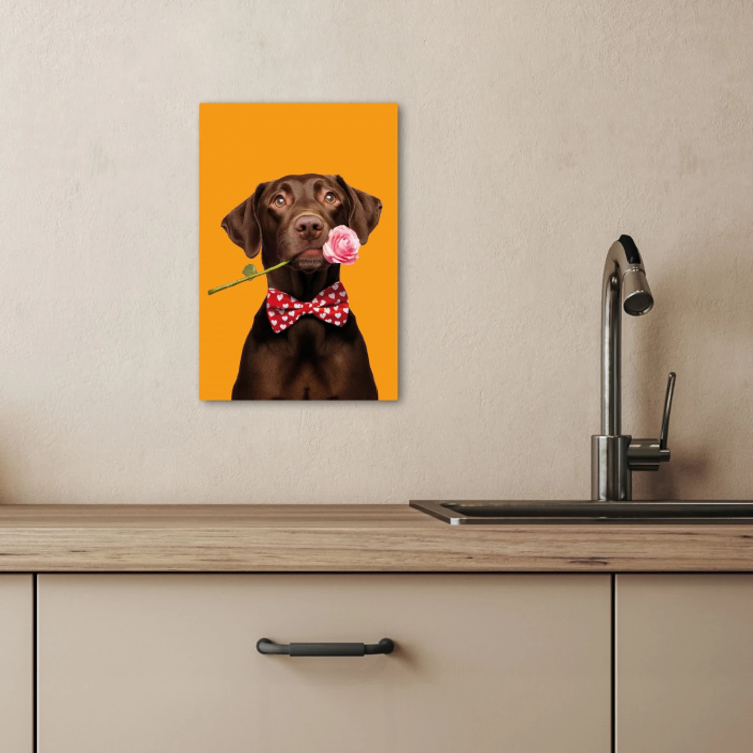 Hond - Oranje - Roos - Valentijn KitchenYeah - Keuken - Canvas klein -sfeer2