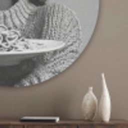 Vrouw - Pasta - Zwart - Wit Akoestische PET Vilt - Rond klein -sfeer5_closeup