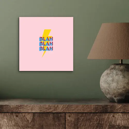 Blah - Bliksem - Roze aluminium wit klein -sfeer2