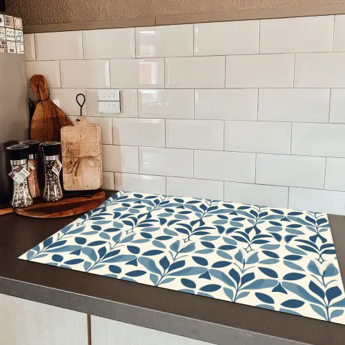 Flora - Modern - Blauw Inductie beschermer vinyl 3mm klein 276 -sfeer3