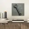 Steeksleutel - Schilderij - Gereedschap - Verf aluminium wit klein -sfeer1
