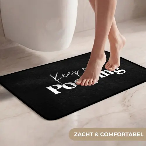 Quote - Keep on pooping - Zwart - Spreuken WCmat klein -USP_ZachtNL
