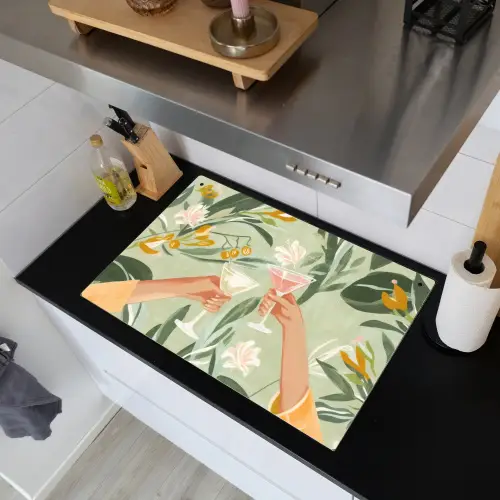 Glazen - Proosten - Bladeren - Groen Inductie beschemer met haakjes klein -sfeer1
