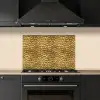 Metaal - Dynamisch - Goud keuken achterwand spatscherm klein 900 -sfeer1