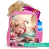 Flamingo en schildpad op een roze strand. Kinderrugzak - Roze middel -inhoud_NL
