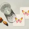 Vlinder - Illustratie - Roze onderzetter kurk middel -sfeer4