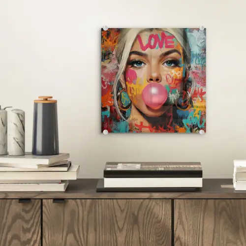 Vrouw - Kauwgom - Graffiti - Love plexiglas 5mm klein -sfeer1