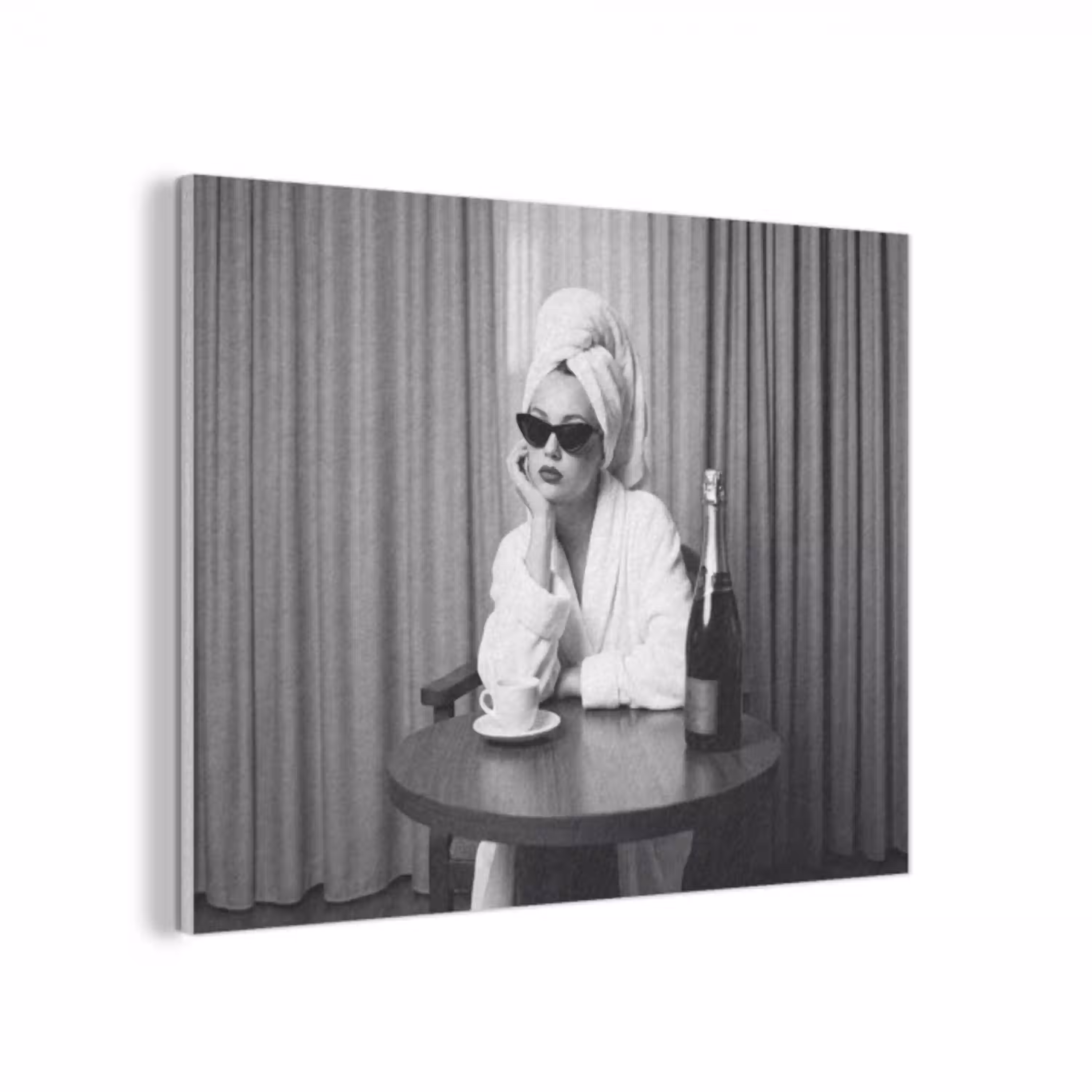 Vrouw - Bubbels - Zwart - Wit PET vilt klein -3d
