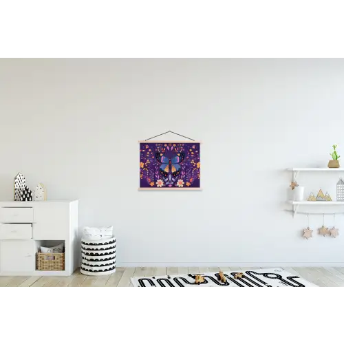 Sierlijk - Bloemen - Vlinder - Paars textielposter latten blank klein -kinderkamer