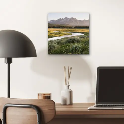 Berglandschap - Rivier - Bos aluminium wit klein -sfeer5
