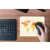 Wereldkaart - Oranje - Kleurrijk muismat rubber klein -toetsenbord