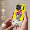 Buste - Slangen - Geel Telefoonhoesje iPhone 17 Pro klein -sfeer3_NL