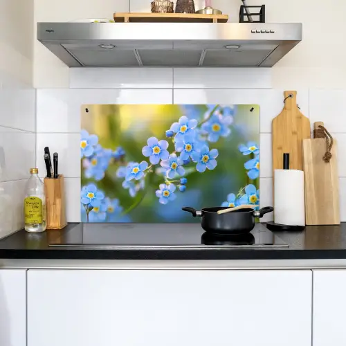 Bloemetjes - Blauw - Vergeet mij nietjes Inductie beschemer met haakjes klein -sfeer2