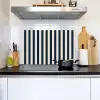 Verticale strepen - Blauw - Crème Inductie beschemer met haakjes klein 777 -sfeer2
