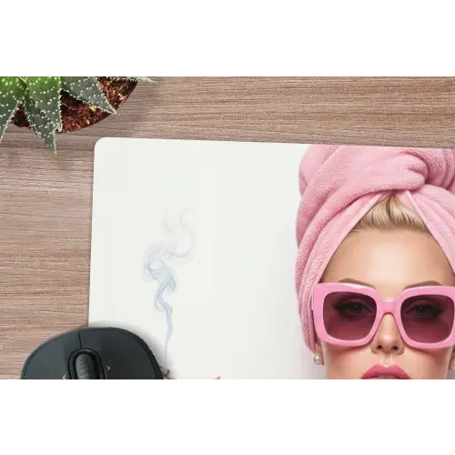 Vrouw - Roze - Wijn - Zonnebril muismat rubber klein -closeup