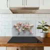 Wereldkaart - Rozen - Roze keuken achterwand spatscherm klein -sfeer2