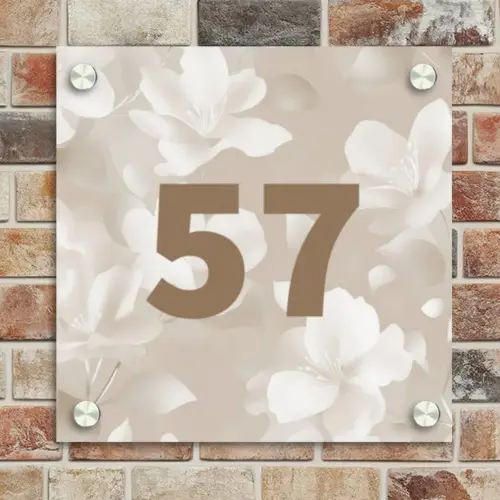 Beige bloemen - Traditioneel Naambord Vierkant klein -sfeer2