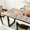 Lijnen - Zwart - Vorm - Abstract Placemat vinyl groot 368 -zzsfeer4_Kitchenyeah-website