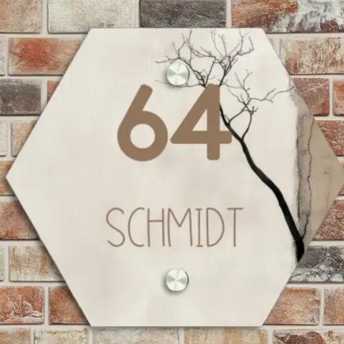 Boomsilhouet beige achtergrond - Modern Naambord Hexagon klein -sfeer2