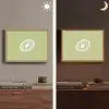 Kiwi - Lijntekening - Minimalistisch - Groen Light Box met batterij (Wandlamp) middel -sfeer3
