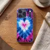 Hartvormig - Tie dye - Paars Telefoonhoesje iPhone 17 Pro klein -sfeer1