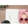 Vrouw - Roze - Wijn - Zonnebril muismat rubber klein -closeup