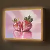 Disco - Fruit - Glitter - Strawberry Light Box met batterij (Wandlamp) middel -z3d_website