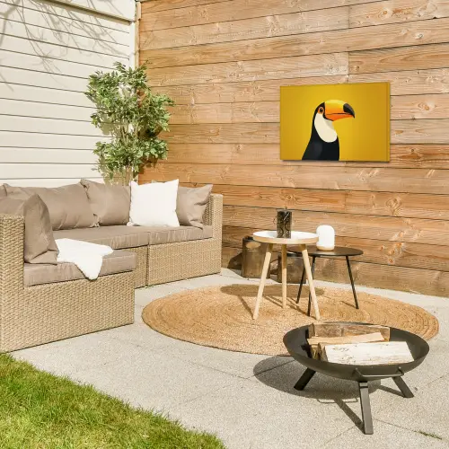 Toekan - Minimalistisch - Snavel - Oranje Tuinposter op houten frame 2 cm dik klein -sfeer2