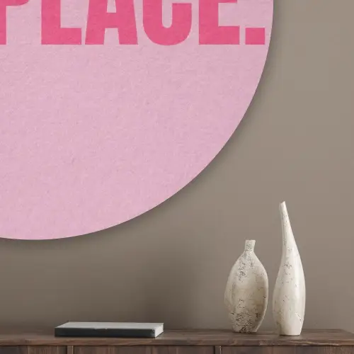 Tekst - Modern - Roze Akoestische PET Vilt - Rond klein -sfeer5_closeup