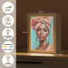 Vrouw - Portret - Blauw - Roze - Modern Light Box met kabel (Tafellamp) klein -USP_NL