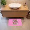 Tekst - Bold - Roze Badmat klein -sfeer1