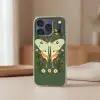Bloemen - Bladeren - Olijfgroen - Vlinder Telefoonhoesje iPhone 17 Pro klein -sfeer2