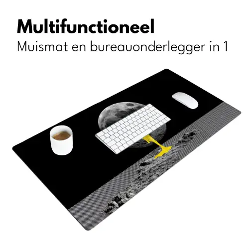 Maan - Geel - Roze - Zwart Muismat XXL klein -sfeer4