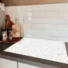 Geometrie - Lijn - Zwart - Wit - Patroon Inductie beschermer vinyl 3mm klein 276 -sfeer3