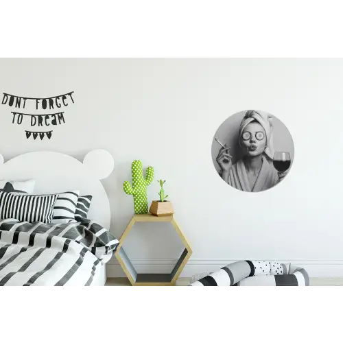 Vrouw - Masker - Wijn - Sigaret Wandcirkel aluminium klein -kinderkamer