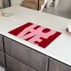 Love - Rood - Blokletters Inductie beschermer vinyl 3mm klein -sfeer8