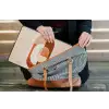 Illustratie - Abstract - Vormen - Rood laptophoes neopreen klein -tas