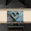 Hart - Touw - Hout - Rustiek keuken achterwand spatscherm klein -sfeer1
