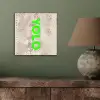 YOLO - Groen - Neon - Slangenprnt aluminium wit klein -sfeer2