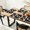 Wit - Zwart - Dynamisch - Patroon Placemat vinyl groot 368 -zzsfeer4_Kitchenyeah-website