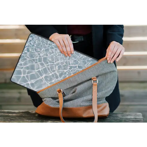 Water - Reflectie - Zonlicht laptophoes neopreen klein -tas