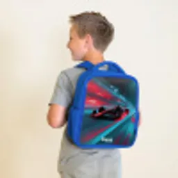 Raceauto - Baan - Neon - Verlichting Kinderrugzak - Blauw middel -sfeer2