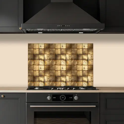 Geometrisch - Tegels - Goud keuken achterwand spatscherm klein 900 -sfeer1