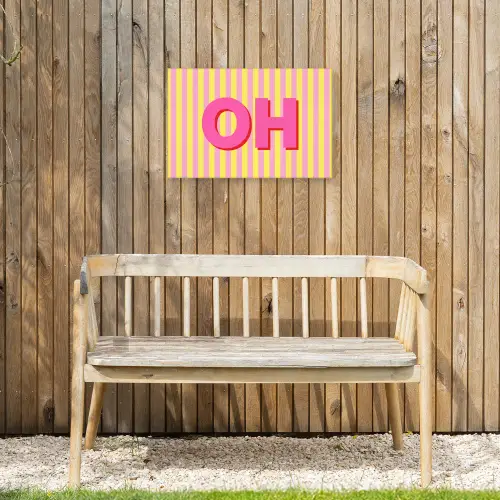 Tekst - Strepen - Roze Tuinposter op houten frame 2 cm dik klein -sfeer4