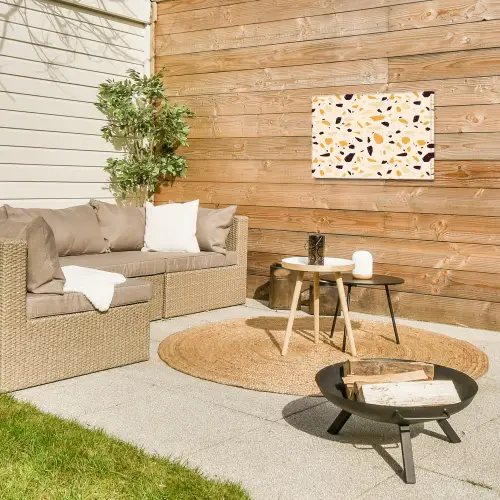 Terrazzo -  Patroon - Geel - Tuinposter op houten frame 2 cm dik klein 845 -sfeer2
