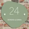 Effen olijfgroen - Sierlijk Naambord Organisch middel -sfeer10