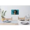 Vrouw - Bloemen - Vlinders - Blauw - Abstract Muursticker klein -eettafel
