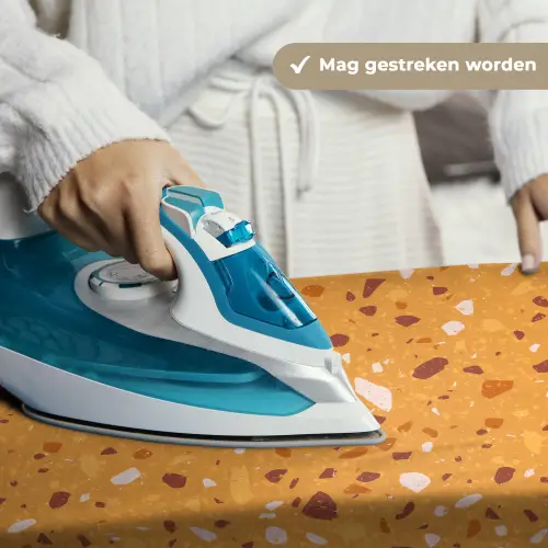Terrazzo -  Patroon - Okergeel Wandkleed katoen klein 269 -sfeer9