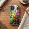 Zomertuin - Sfeervol - Bloemen Telefoonhoesje iPhone 17 Pro Max klein -sfeer1
