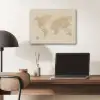 Wereldkaart - Realistisch - Beige PET vilt klein -sfeer5